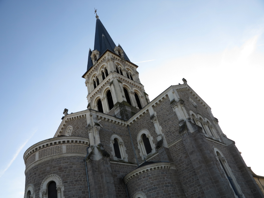saint genis laval AdobeStock_1127354547